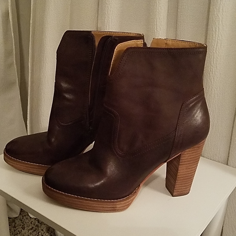 Brown Leather Lucky Brand booties